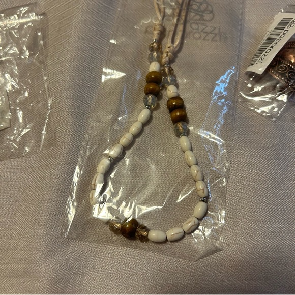 Paparazzi Jewelry Bundle - Picture 4 of 6